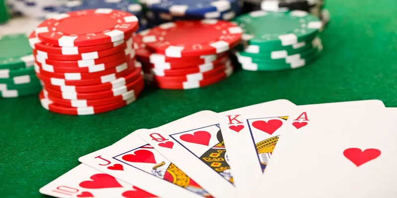 Game bài Poker trí tuệ dành cho cao thủ